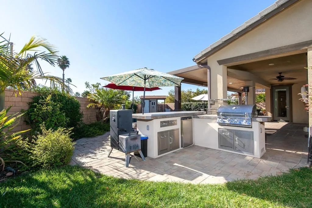 2025 Campo Verde Ct, Escondido, California 92026 home-pic-47