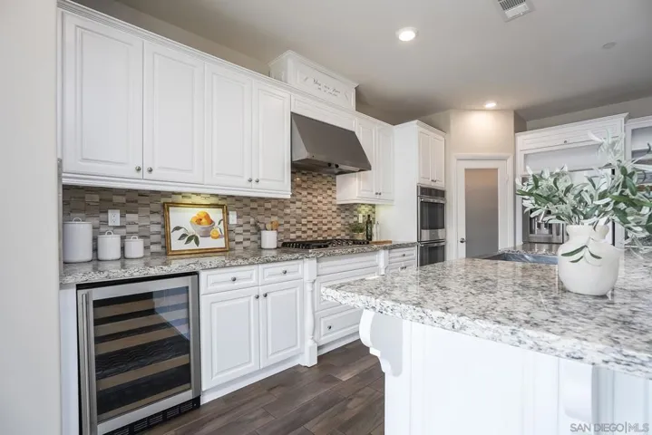 2025 Campo Verde Ct, Escondido, California 92026