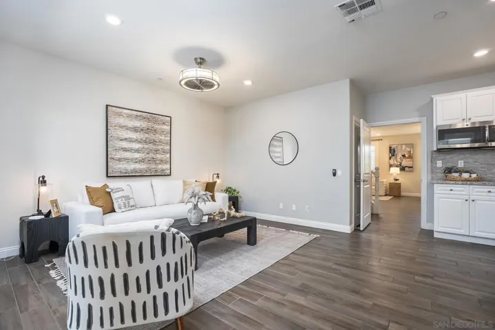 2025 Campo Verde Ct, Escondido, California 92026
