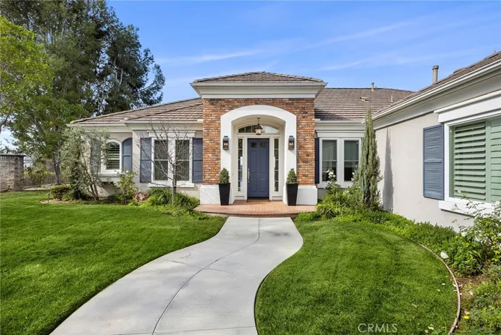 Lease this Beautiful Single Story Home with Stunning Views