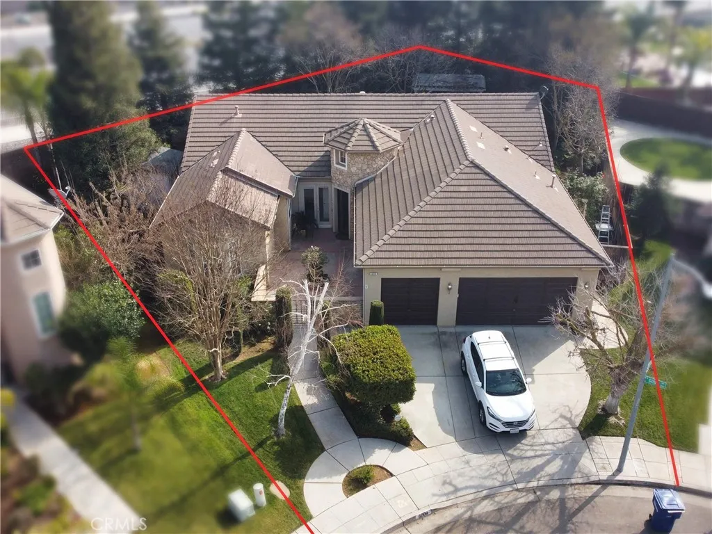 6009 W Goux, Fresno, California 93722 home-pic-34