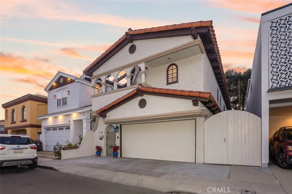 111 Geneva Walk, Long Beach, California 90803 home-pic-1