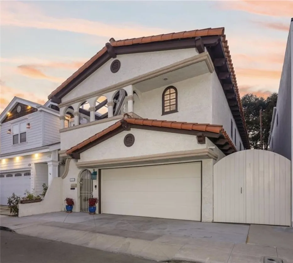 111 Geneva Walk, Long Beach, California 90803 home-pic-2