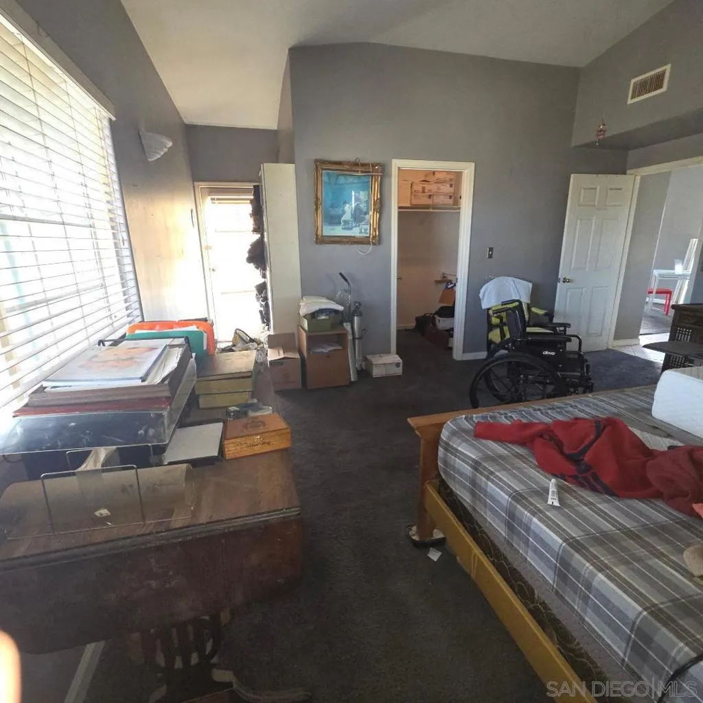570 Emory Street B, Imperial Beach, California 91932 home-pic-8