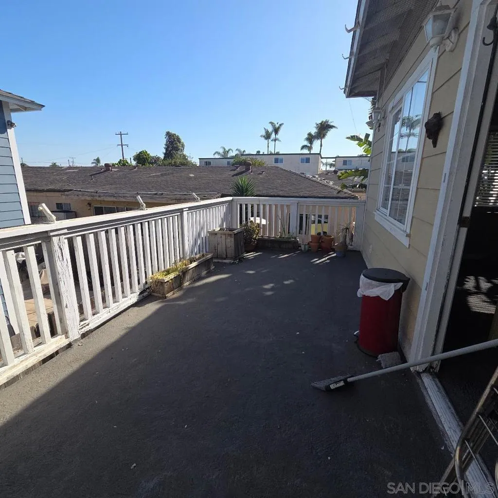 570 Emory Street B, Imperial Beach, California 91932 home-pic-12