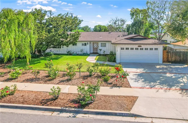1281 La Colina Drive, Tustin, California 92780