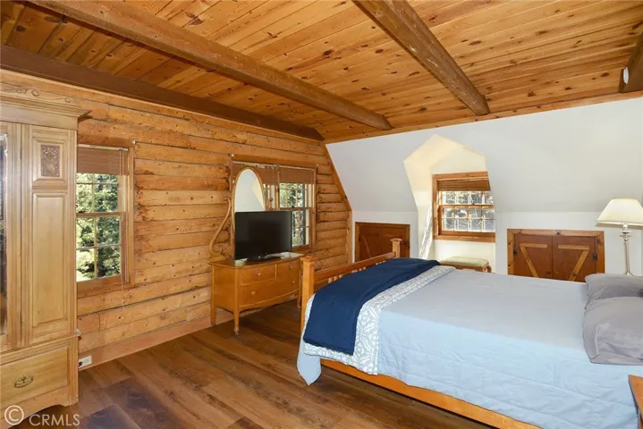 Master Bed