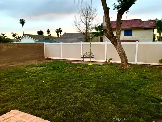 SPACIOUS 5227 FLAT GRASSY LOT