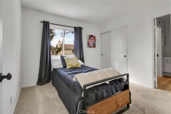 THIRD SPACIOUS BEDROOM WITH JACK AND JILL SHARED BATH