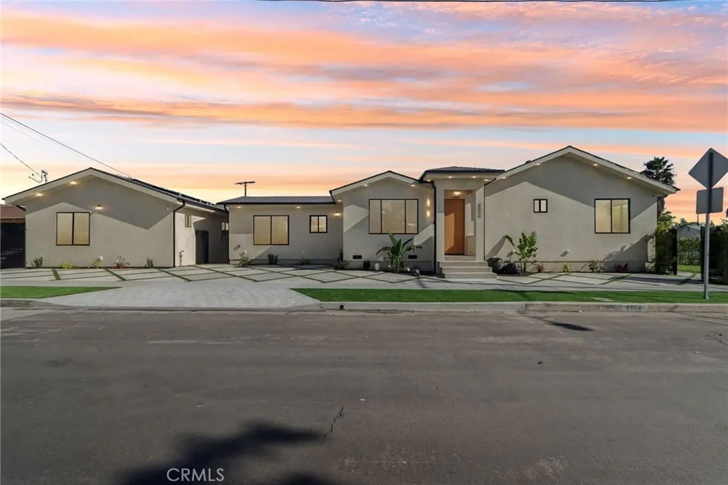 8006 Lloyd Avenue, North Hollywood, California 91605 home-pic-1