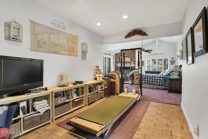 1278 Rambling Rd- HsHProd-30