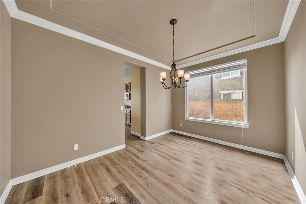 15621 Pisa Lane, Fontana, California 92336 home-pic-9