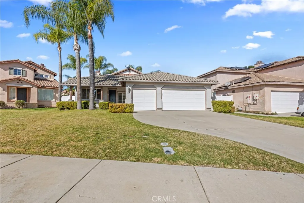 41151 Marseille Court, Murrieta, California 92562 home-pic-1