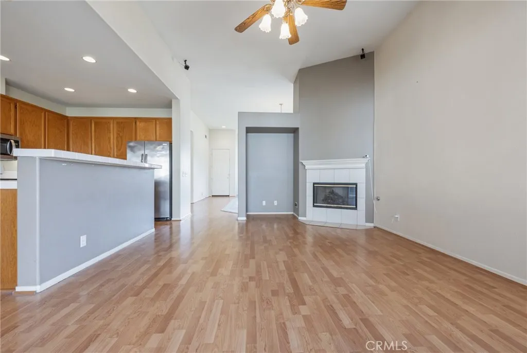 41151 Marseille Court, Murrieta, California 92562 home-pic-13
