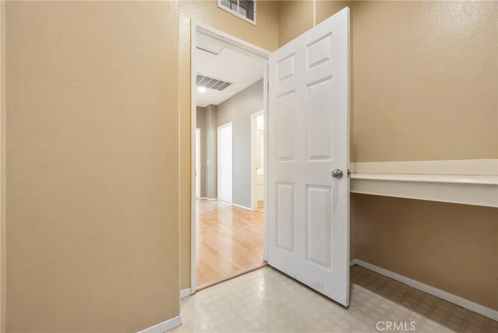 41151 Marseille Court, Murrieta, California 92562 home-pic-23