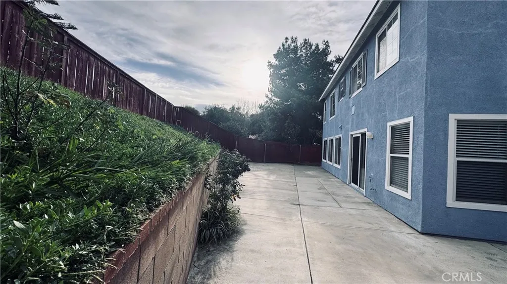 26341 Antonio, Loma Linda, California 92354 home-pic-37