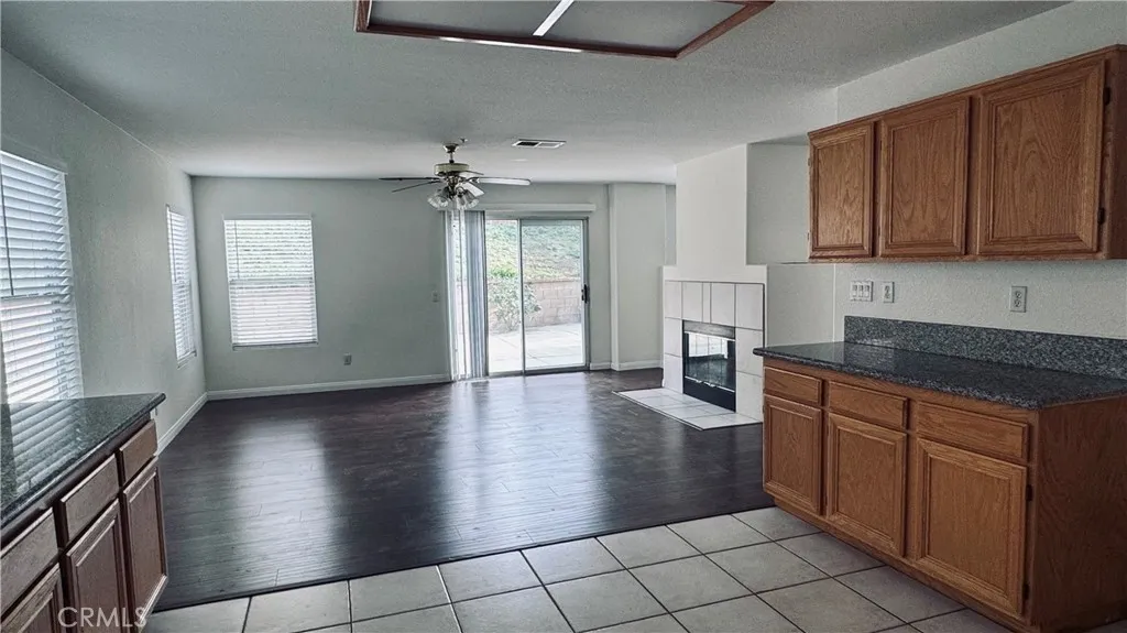 26341 Antonio, Loma Linda, California 92354 home-pic-5