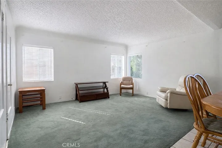 646 S Record Avenue, Los Angeles, California 90023