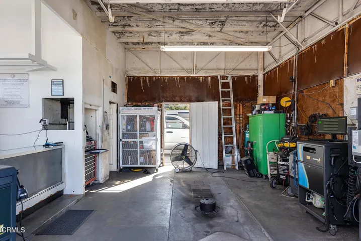 3000 W Main St 006-mls