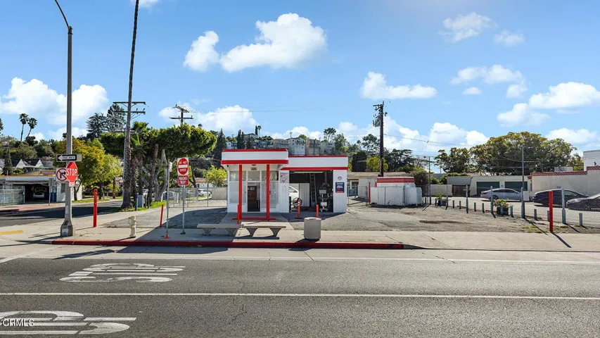 3000 W Main St 002-mls