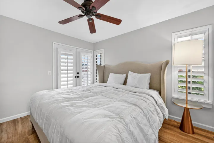 118-avellino-circle-017