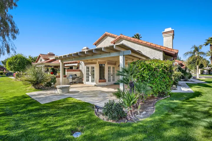 118-avellino-circle-037