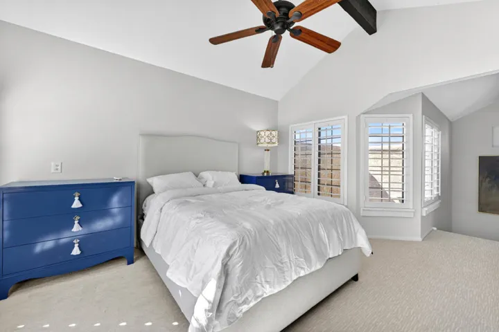 118-avellino-circle-027