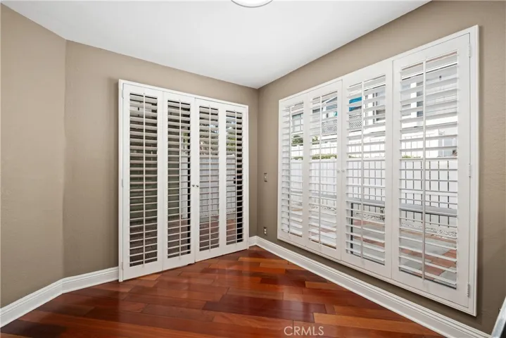 Dining Area sliding door to backyard