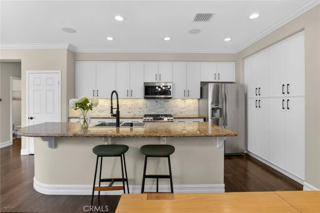 12 Roycroft Court, Ladera Ranch, California 92694 home-pic-19