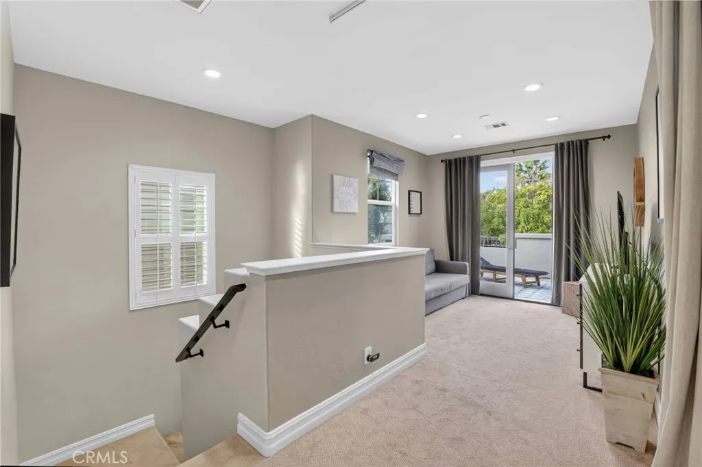 12 Roycroft Court, Ladera Ranch, California 92694 home-pic-28