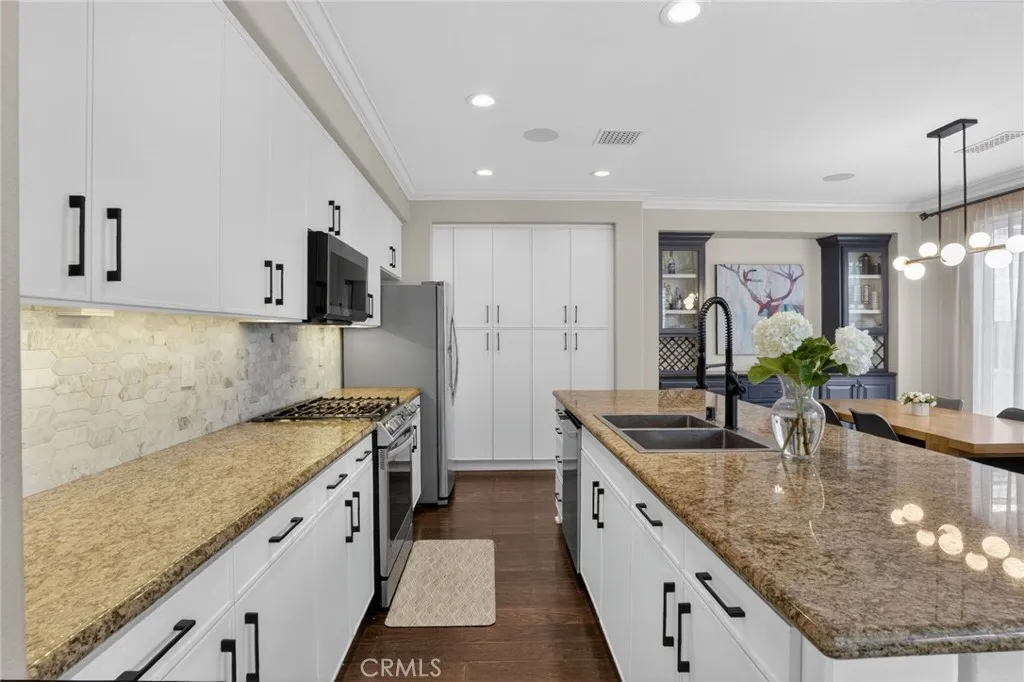 12 Roycroft Court, Ladera Ranch, California 92694 home-pic-20
