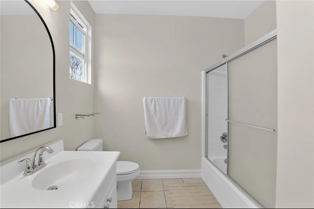 12 Roycroft Court, Ladera Ranch, California 92694 home-pic-47