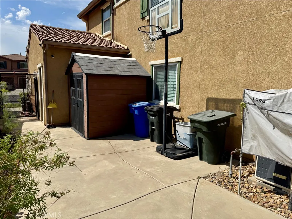45002 Thalia Lane, Lake Elsinore, California 92532 home-pic-31