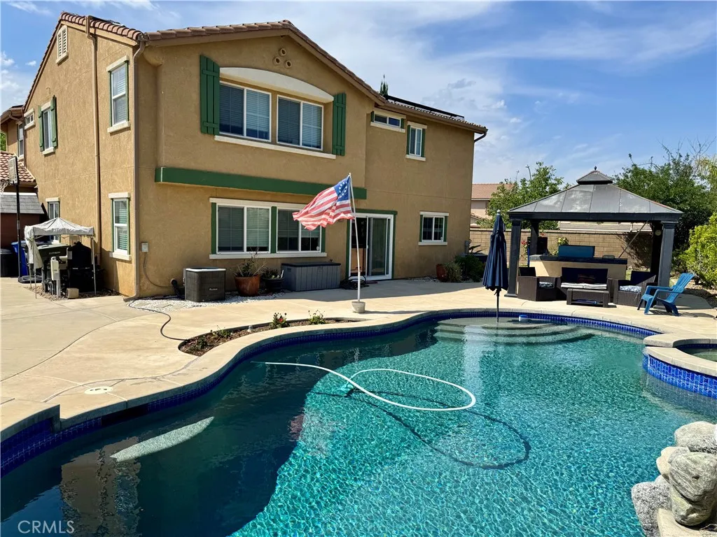 45002 Thalia Lane, Lake Elsinore, California 92532 home-pic-5