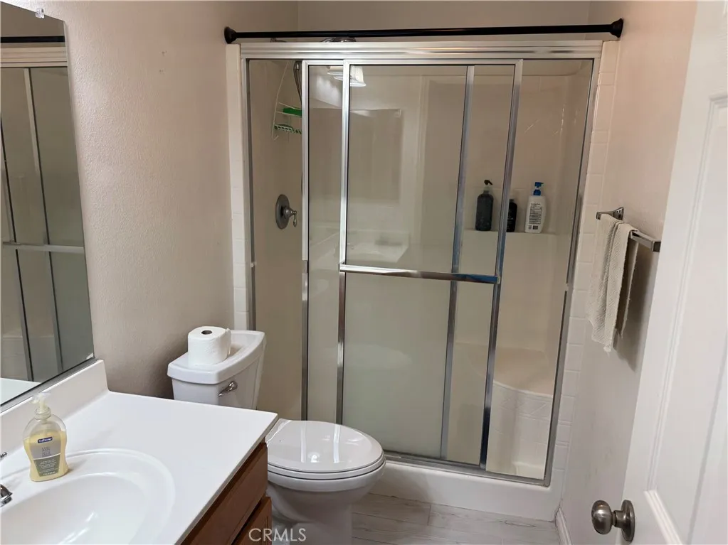 45002 Thalia Lane, Lake Elsinore, California 92532 home-pic-18