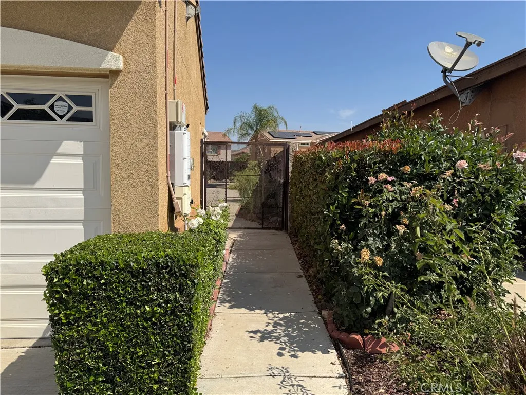 45002 Thalia Lane, Lake Elsinore, California 92532 home-pic-29