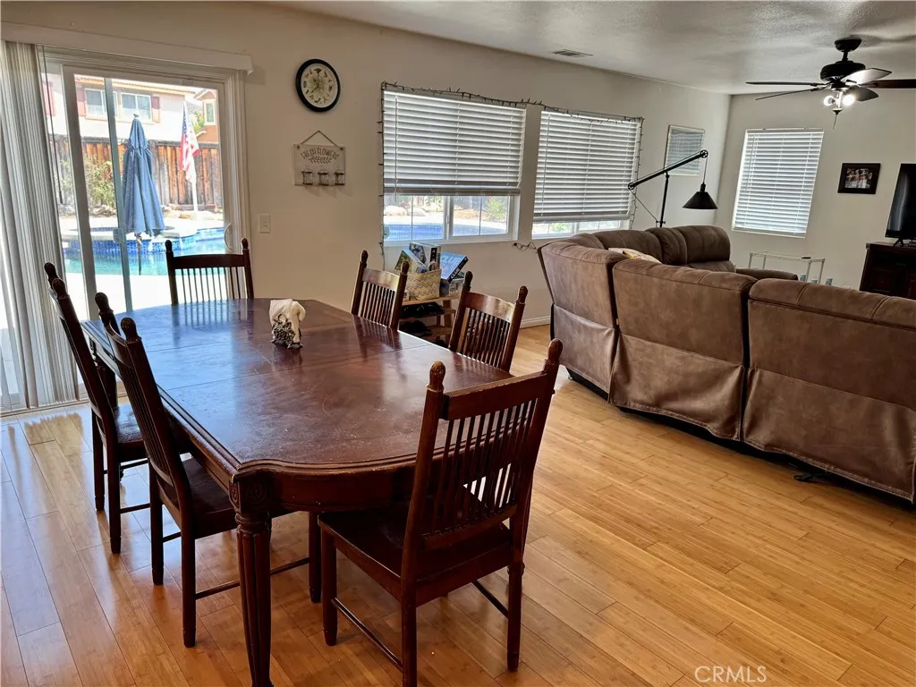 45002 Thalia Lane, Lake Elsinore, California 92532 home-pic-9