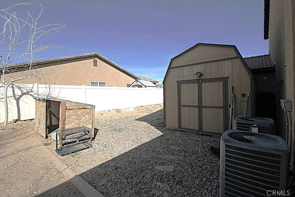 924 Condor, Barstow, California 92311 home-pic-49