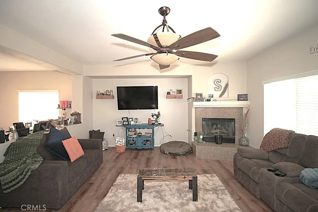 924 Condor, Barstow, California 92311 home-pic-10