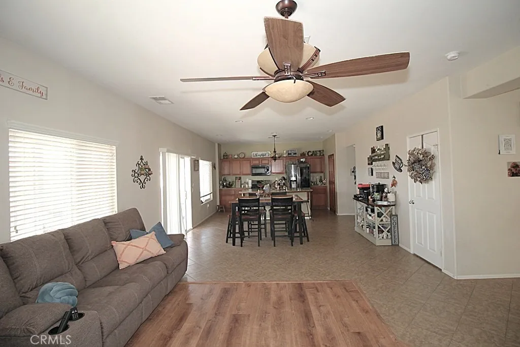 924 Condor, Barstow, California 92311 home-pic-12
