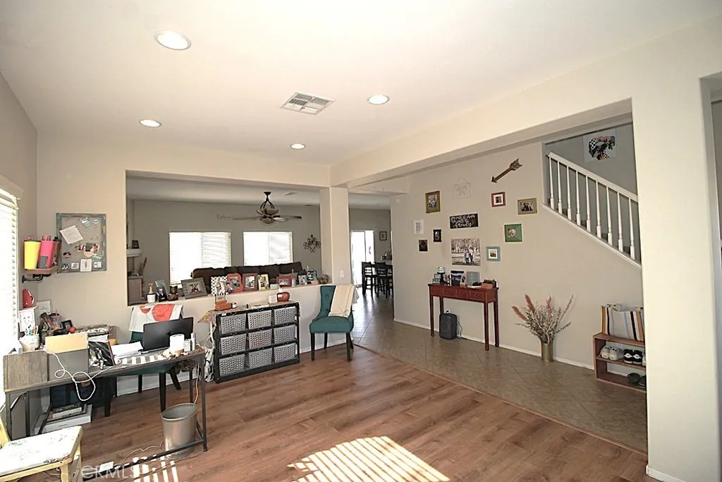 924 Condor, Barstow, California 92311 home-pic-9