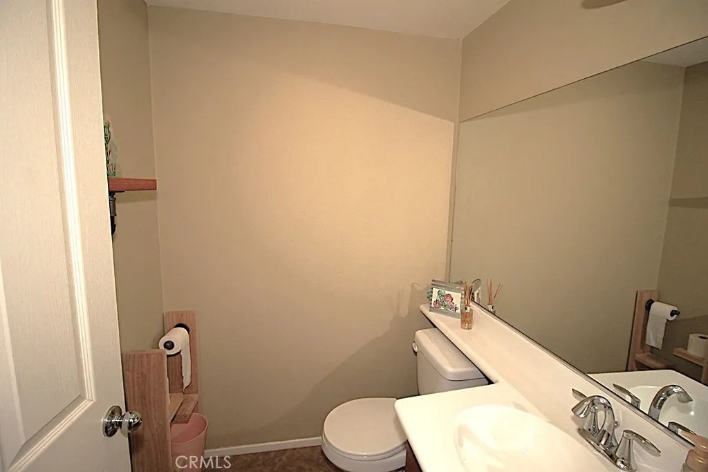 924 Condor, Barstow, California 92311 home-pic-15