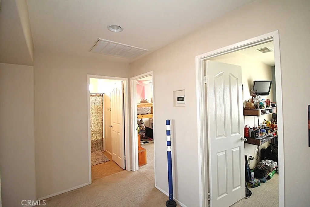 924 Condor, Barstow, California 92311 home-pic-44