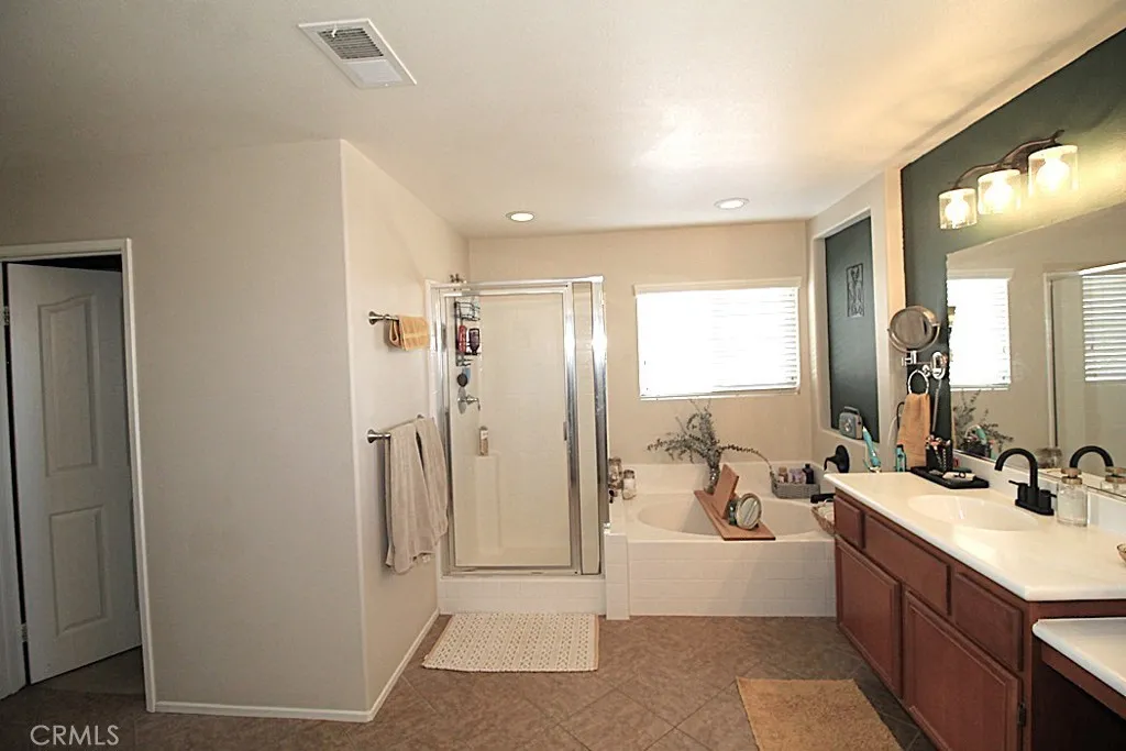924 Condor, Barstow, California 92311 home-pic-39