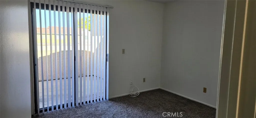 20725 Seine Avenue D, Lakewood, California 90715