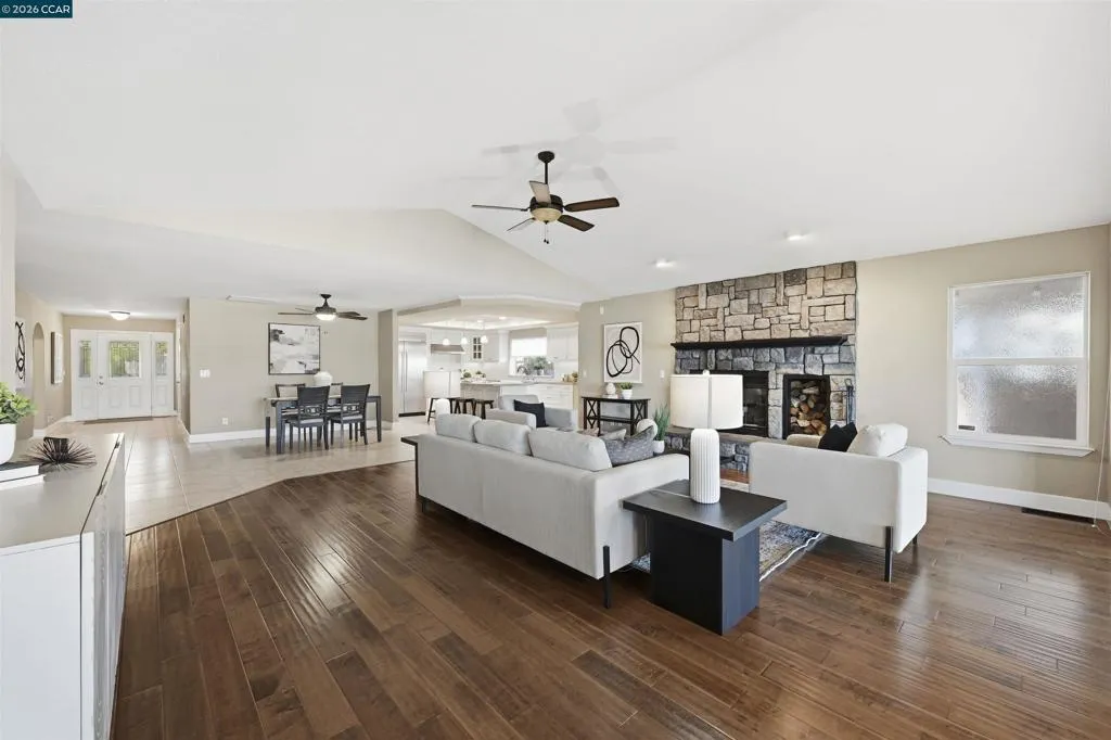 1963 Windward Pt, Discovery Bay, California 94505 home-pic-19