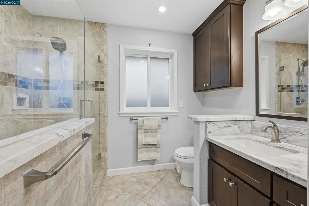 1963 Windward Pt, Discovery Bay, California 94505 home-pic-27