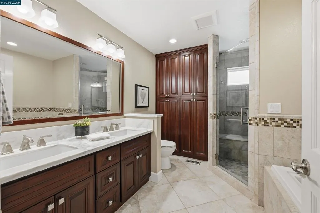 1963 Windward Pt, Discovery Bay, California 94505 home-pic-30