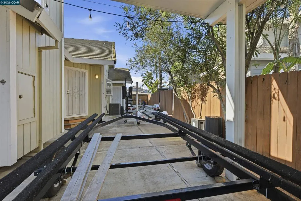 1963 Windward Pt, Discovery Bay, California 94505 home-pic-43