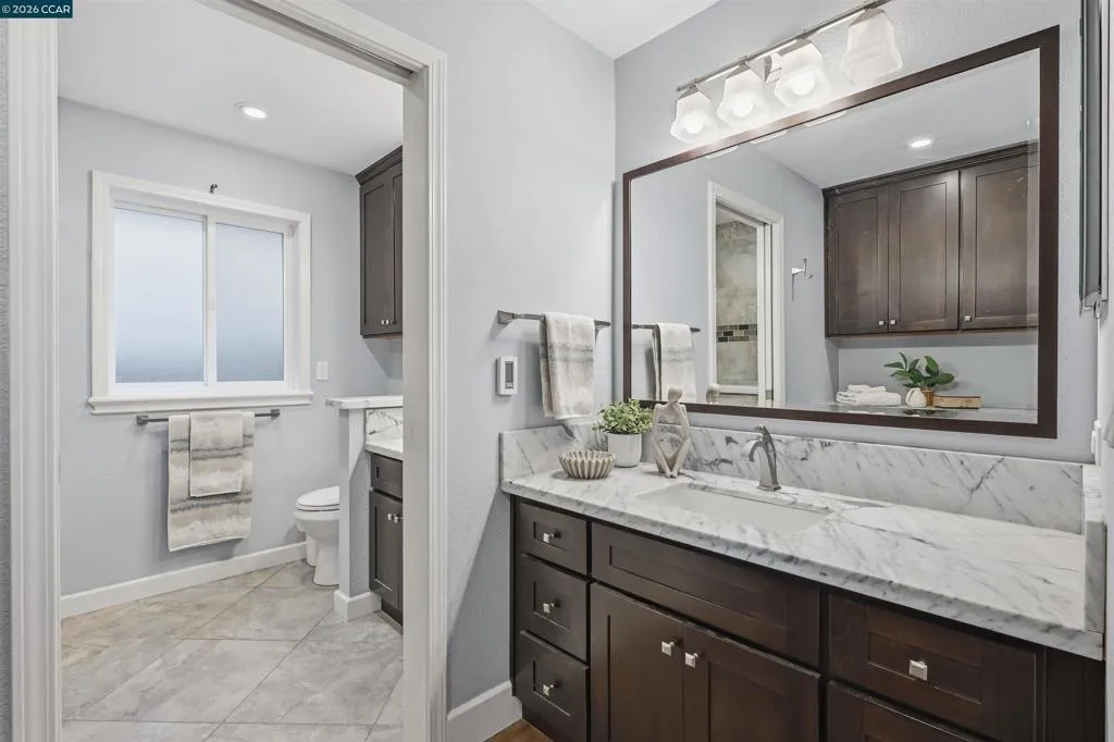 1963 Windward Pt, Discovery Bay, California 94505 home-pic-26